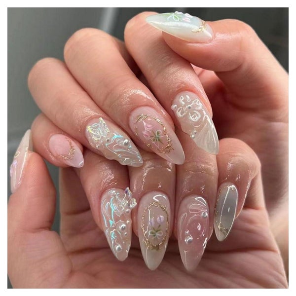 Kunstnägel 24er Blumen Kurz Mandel 3D Metallic Oval 18flower 1 St