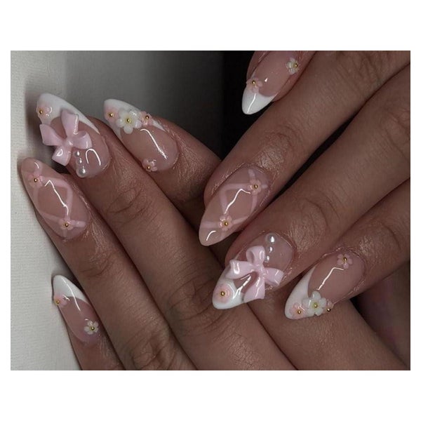 Press On Nails Kurz Almond French 3D Schleife Perle Y2K AKC5 1 St