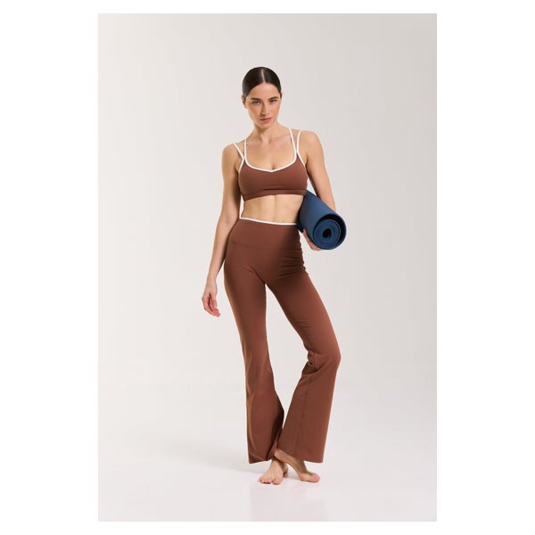 FLAIR-LEGGING YSKA AUSGESTELLT HOCHTAILLE VERLÄNGERND ELEGANT 1 St