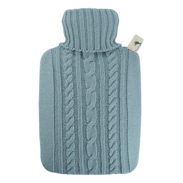 Wärmflasche Klassik 1,8 l mit Strickbezug pastell-blau 1 St