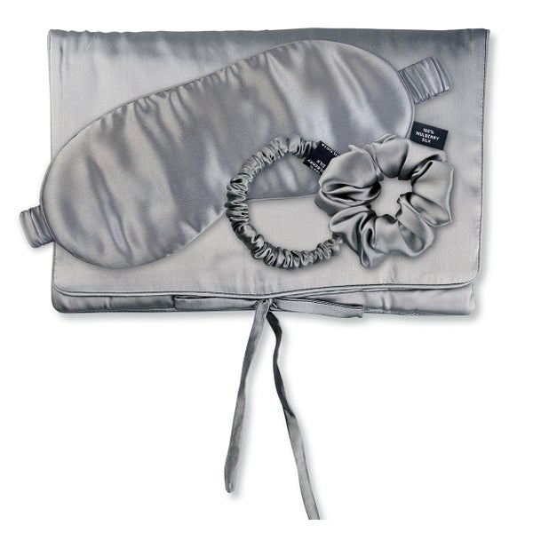 TRAVEL SET HAIR Tasche, Schlafmaske, Scrunchie S & Scrunchie M aus Seide