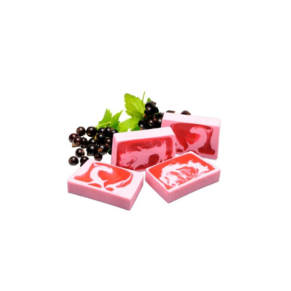 Nesbel Seife Schwarze Johannisbeere – kräftig & beerig | Glycerin & Ziegenmilch 300 g